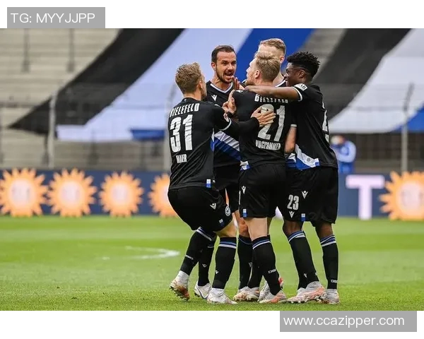 德乙精彩对决慕尼黑主场迎战雷根堡争夺三分之战